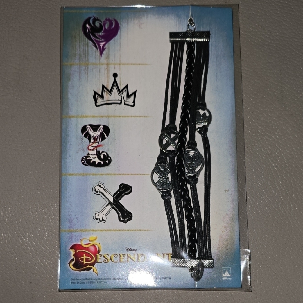 Disney Descendants Black and Silver Bracelet Set